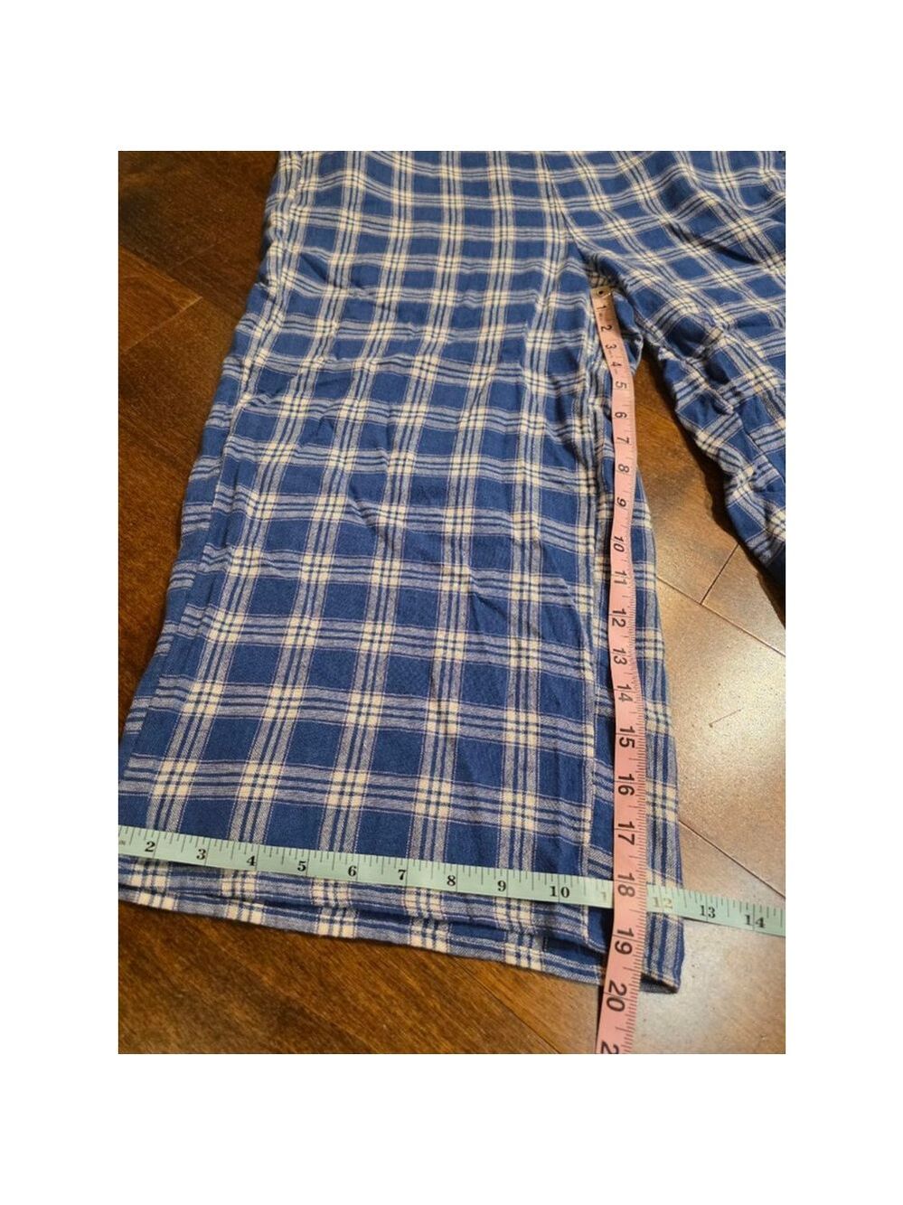 Women's Old Navy Blue White Plaid Cropped Square Neck Jumpsiit size M - Picture 8 of 10